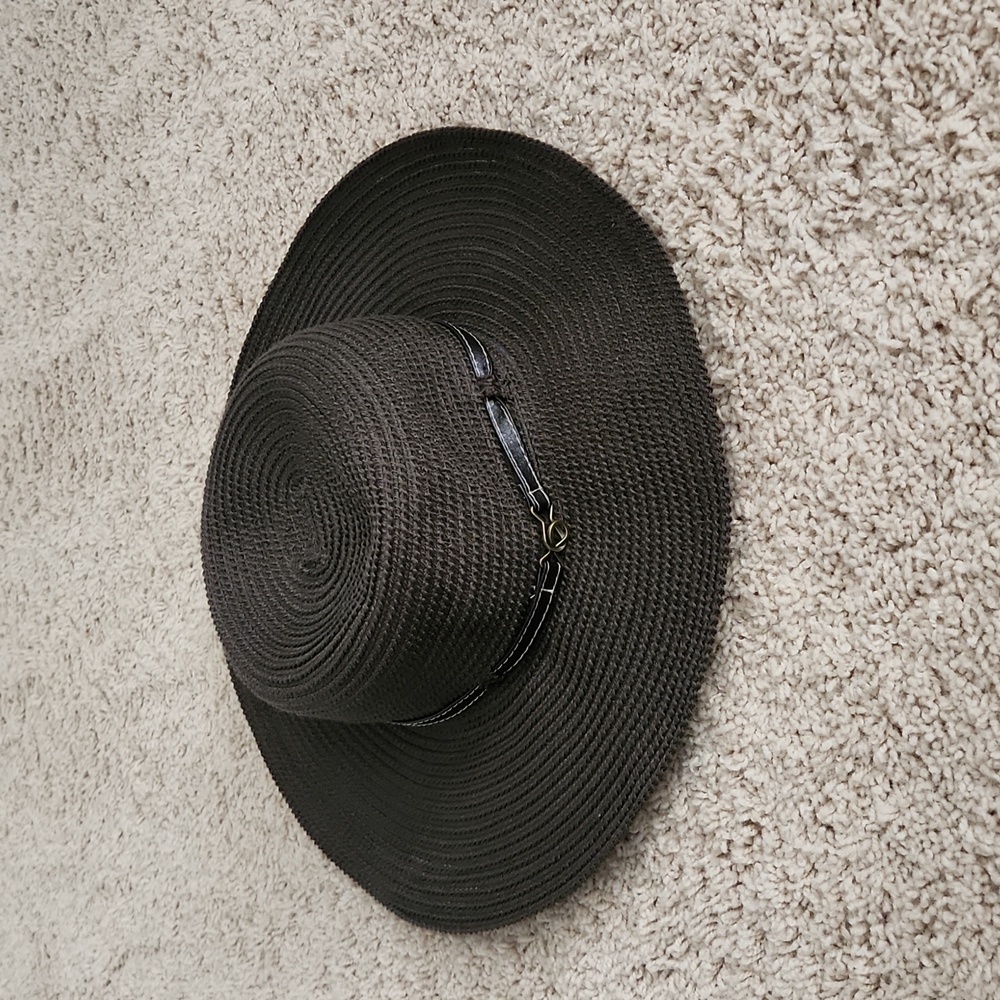 Women's sun hat